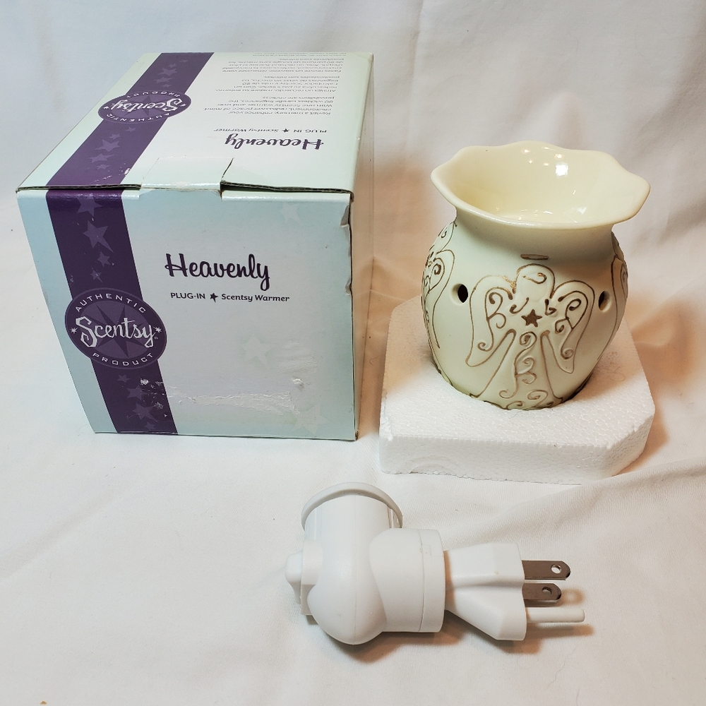 Heavenly Retired 2010 Wall Plug In Warmer For Bars and Bricks, EUC